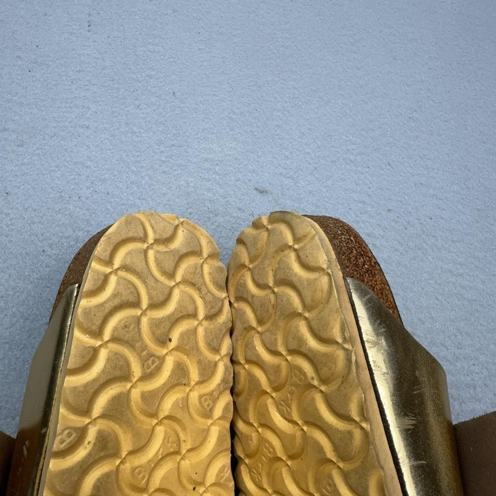 Birkenstock Arizona Shoes Womens Size 6 Gold Slide Sandals Cork Footbed Comfort - Picture 7 of 16